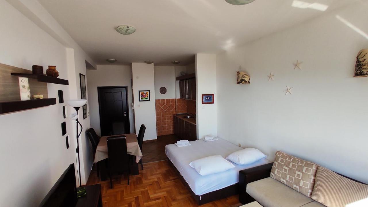 Rakocevic Apartments Petrovac Exterior foto